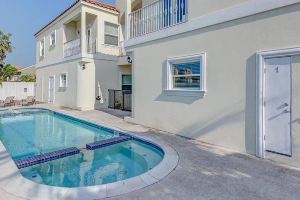 Ferienhaus 1st Floor 2 Bed 2 Bath W Pool By South Padre Island