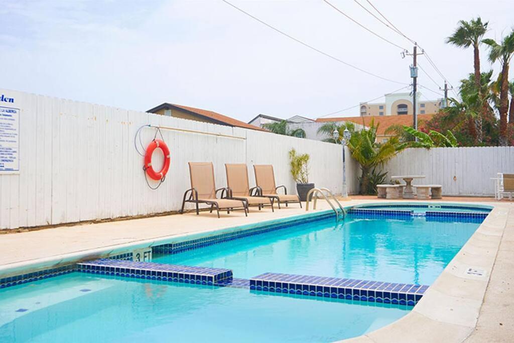 1st Floor 2 Bed 2 Bath W Pool By Ferienhaus *